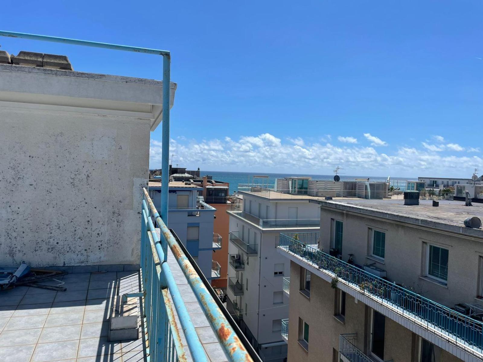 La Perla Grigia Apartment