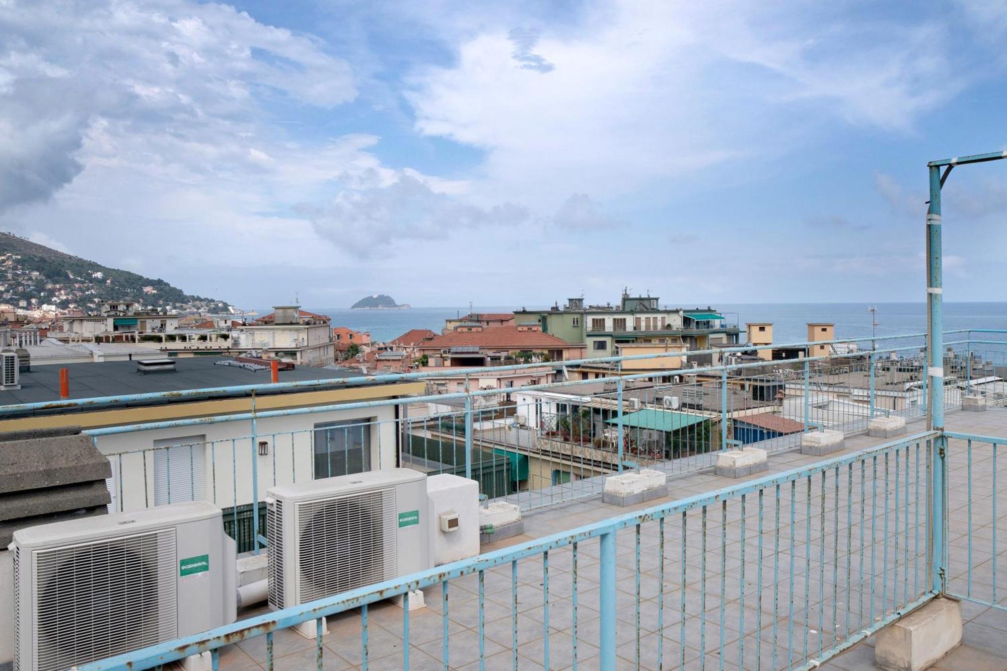 La Perla Grigia Apartment